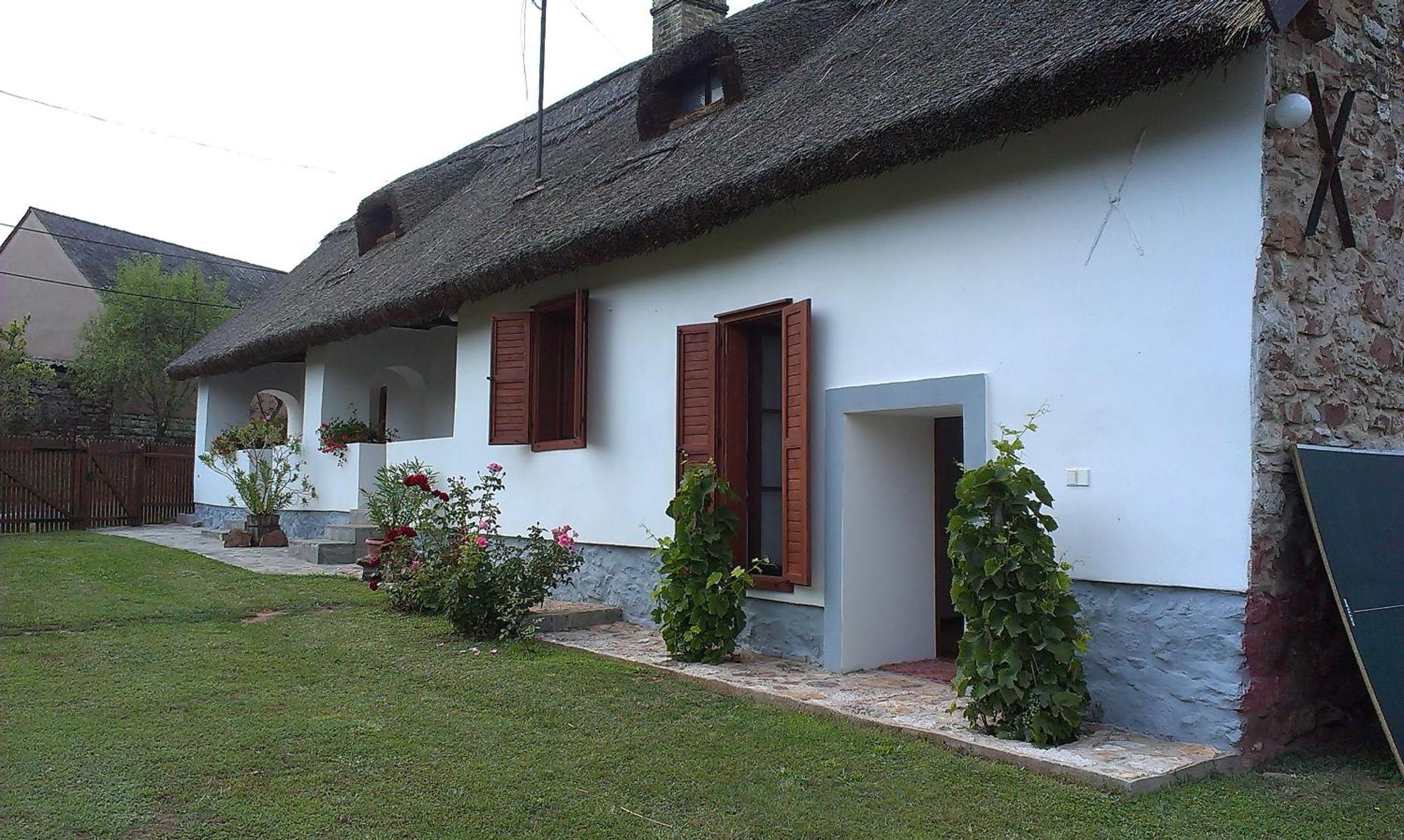 Country House Balaton بالوزناك المظهر الخارجي الصورة