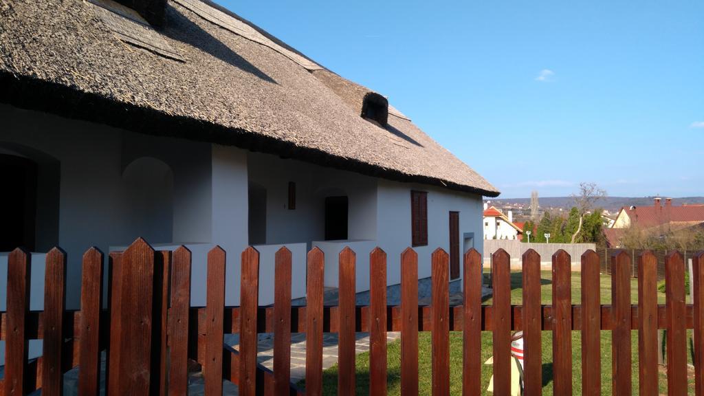 Country House Balaton بالوزناك المظهر الخارجي الصورة