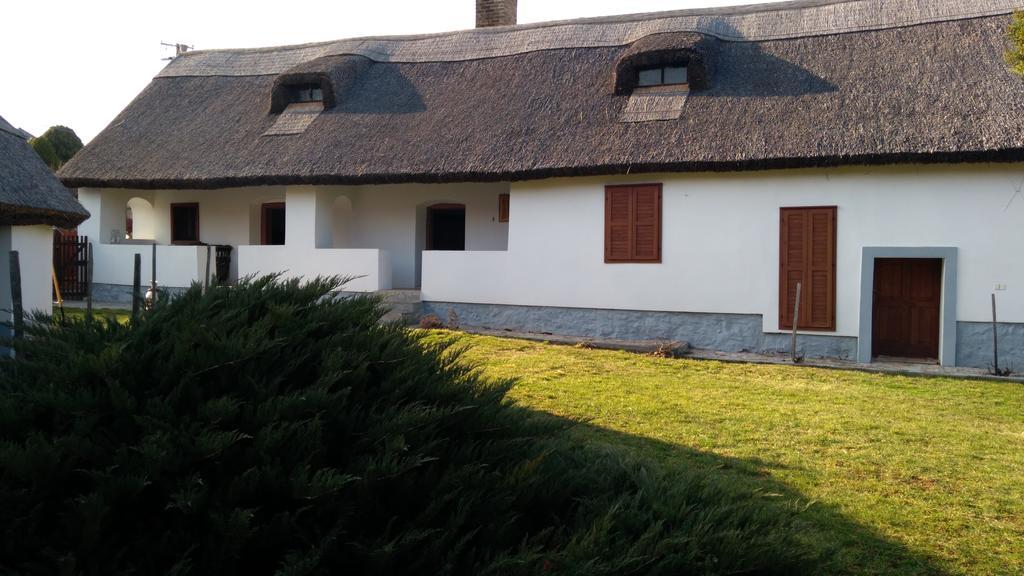 Country House Balaton بالوزناك المظهر الخارجي الصورة